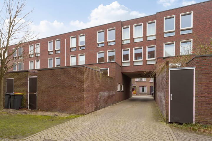 Photo 32 of Kastanjestraat 29