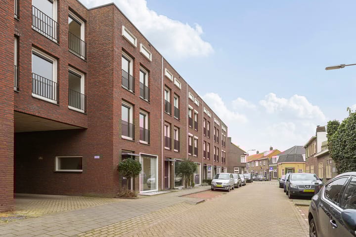 Photo 35 of Kastanjestraat 29