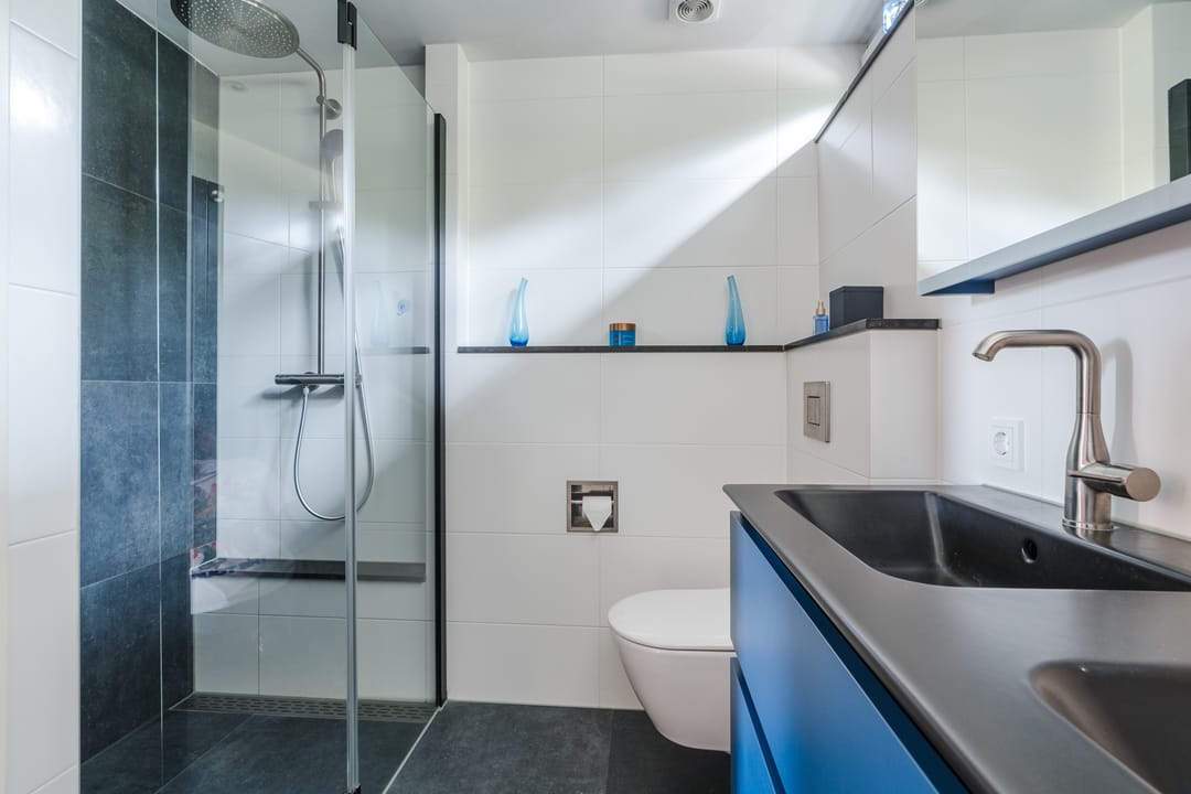 Photo 28 of Akert 134