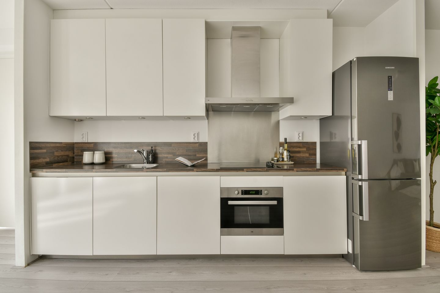 Foto 10 van Leeuwendalersweg 681