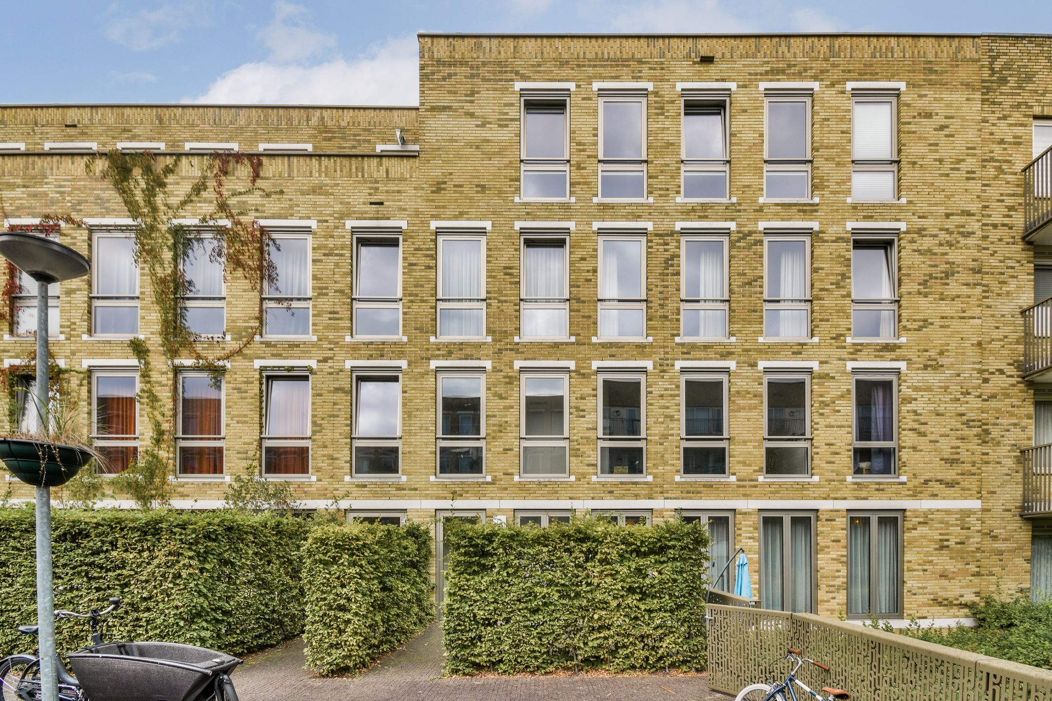 Foto 24 van Leeuwendalersweg 681