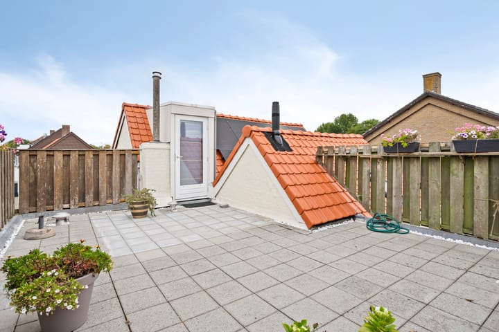 Foto 22 van Dorpsplein 5