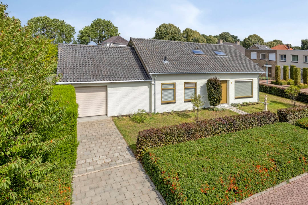 Photo 1 of Jan van Daalstraat 32