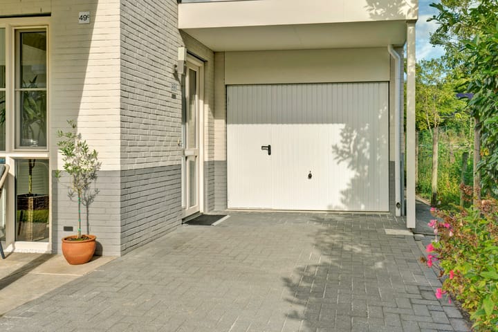 Foto 2 van Binnenweg 49-C