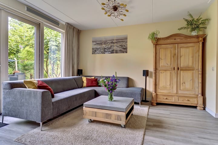 Foto 6 van Binnenweg 49-C