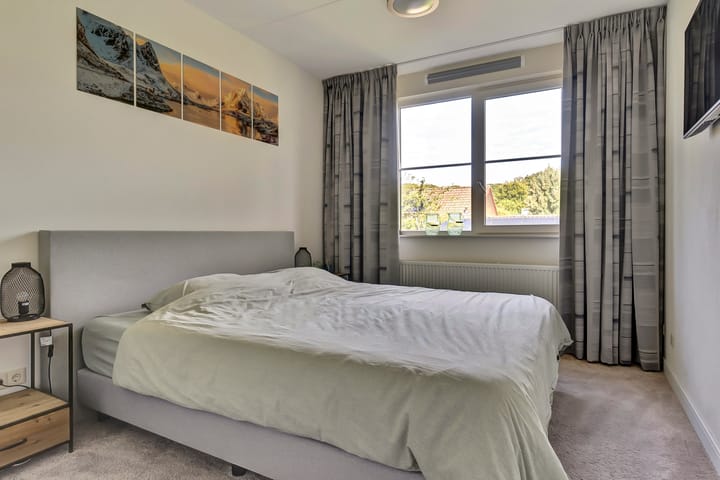 Foto 16 van Binnenweg 49-C