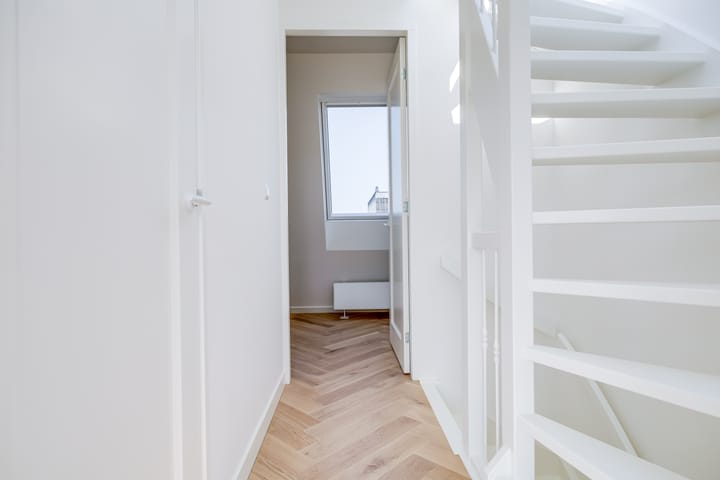 Foto 44 van Bekkerstraat 75