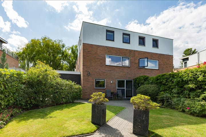 Foto 44 van Rubenslaan 157