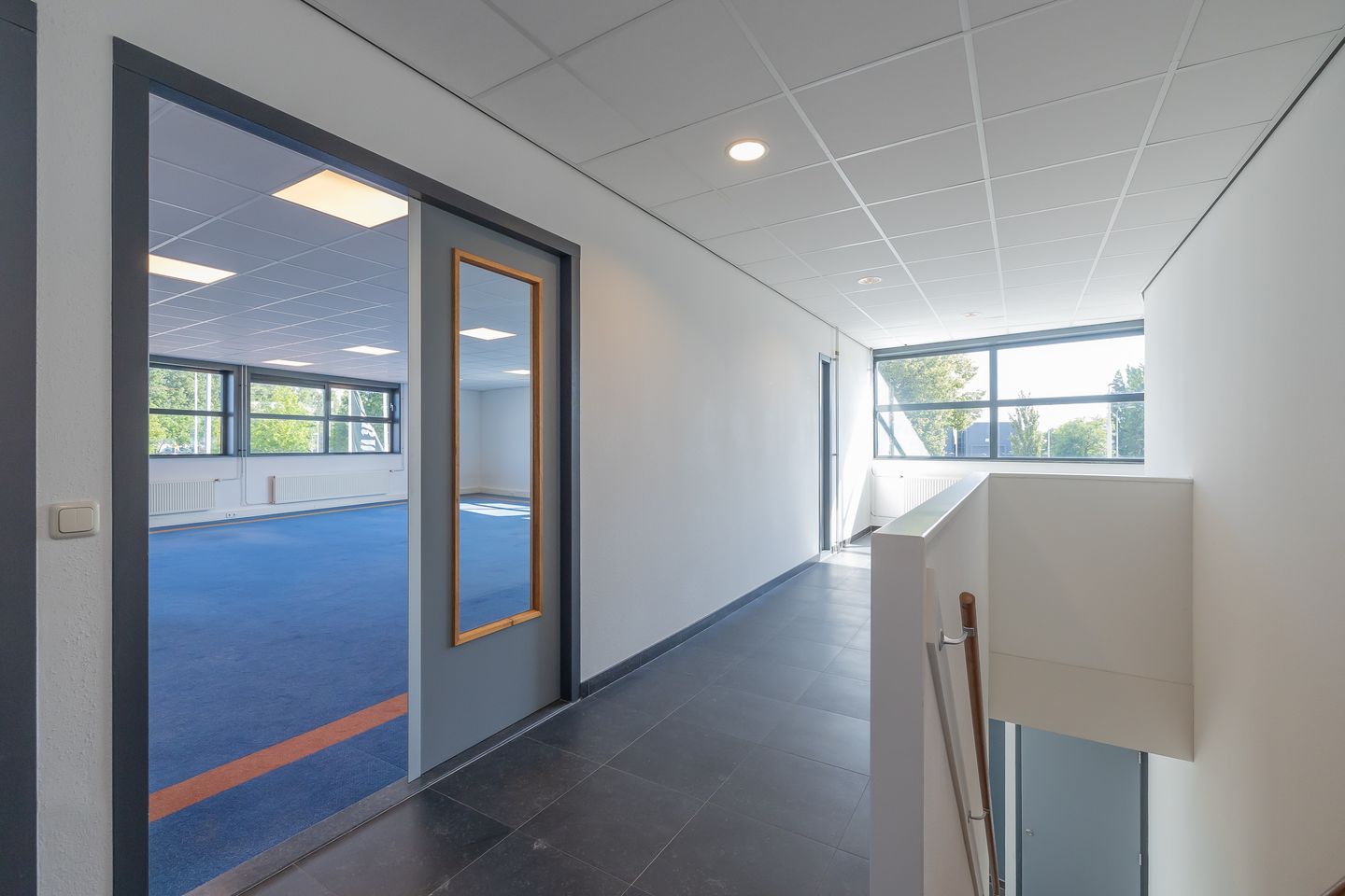 Bekijk foto 4 van Satellietbaan 12-B