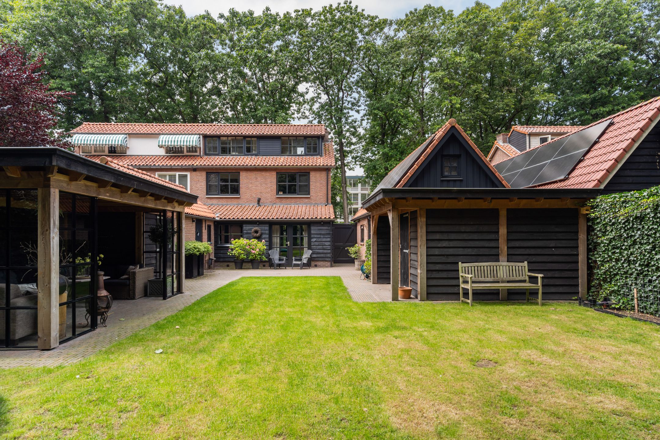 Foto 3 van Frederik Hendriklaan 40