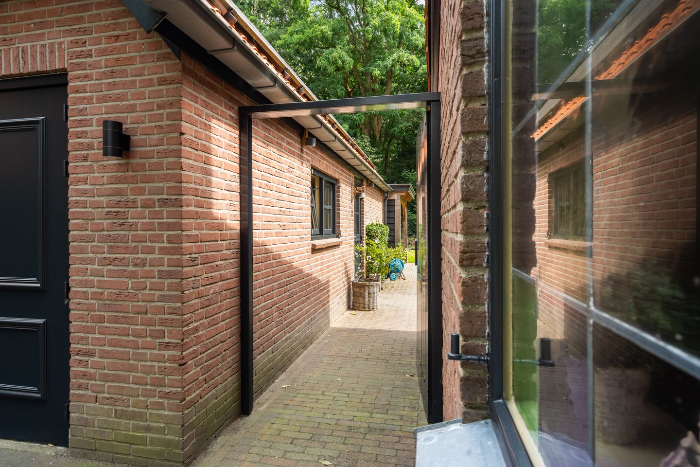 Foto 70 van Frederik Hendriklaan 40