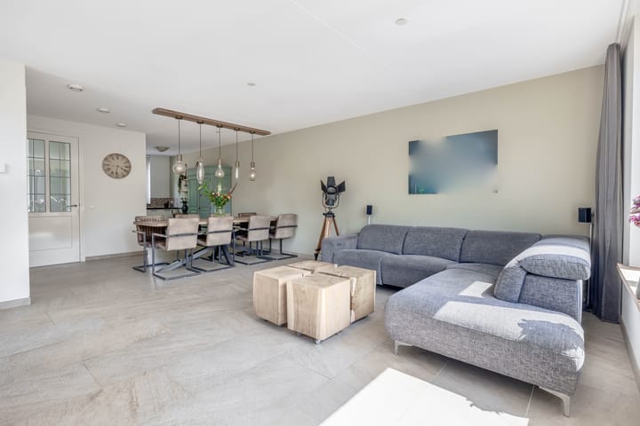 Foto 12 van Waterviolier 1-A