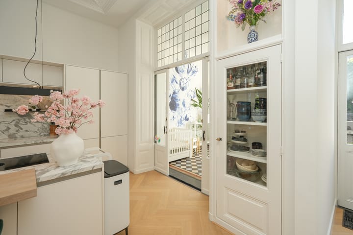 Foto 18 van Graadt van Roggenstraat 14