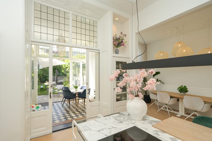 Foto 19 van Graadt van Roggenstraat 14