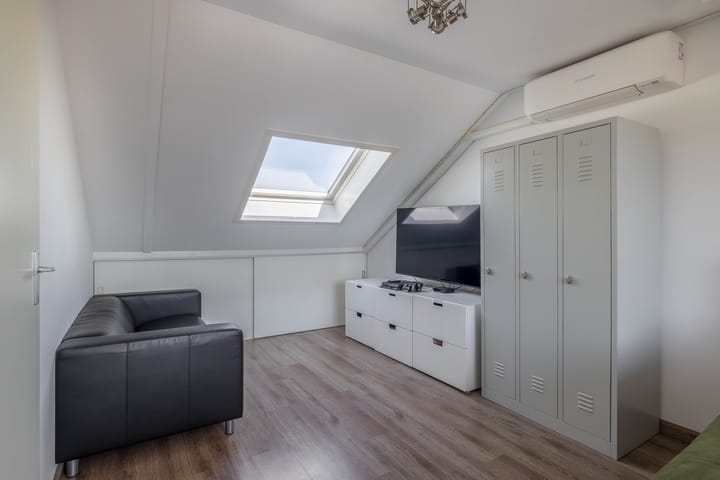 Foto 38 van Waterviolier 1-A