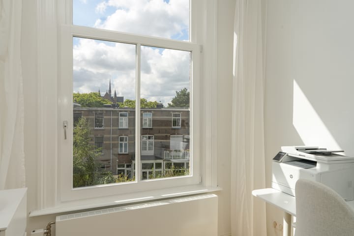 Foto 54 van Graadt van Roggenstraat 14