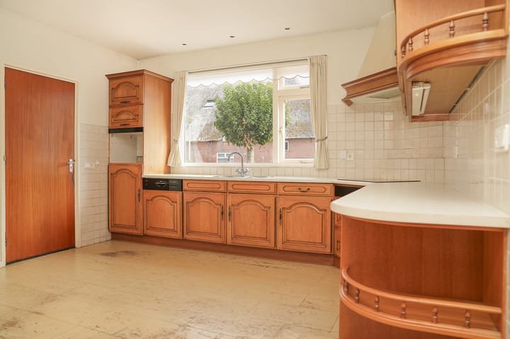 Photo 11 of Leegstraat 16-A