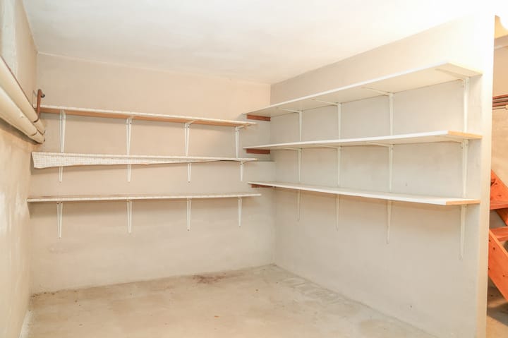 Photo 24 of Leegstraat 16-A