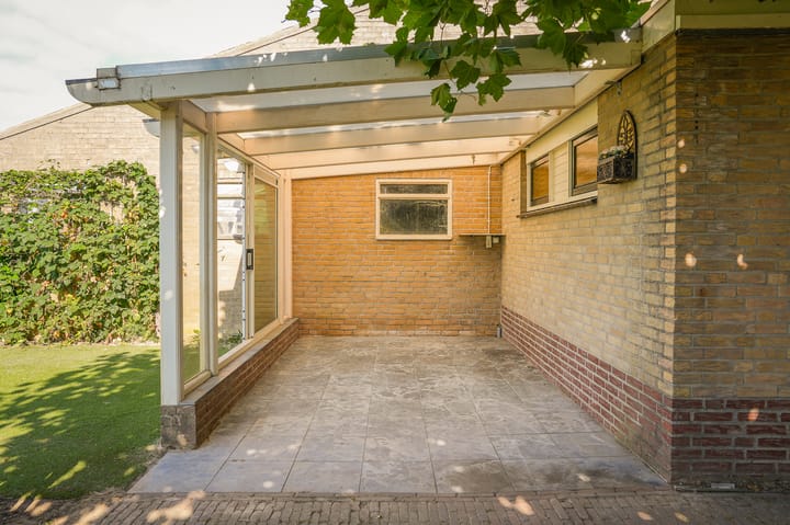 Photo 36 of Leegstraat 16-A