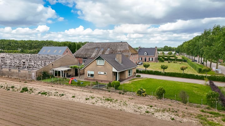 Photo 39 of Leegstraat 16-A