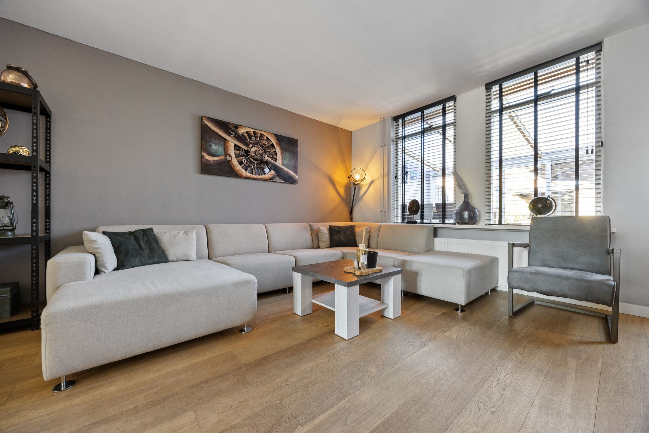 Foto 9 van Albert van Meerveldstraat 57