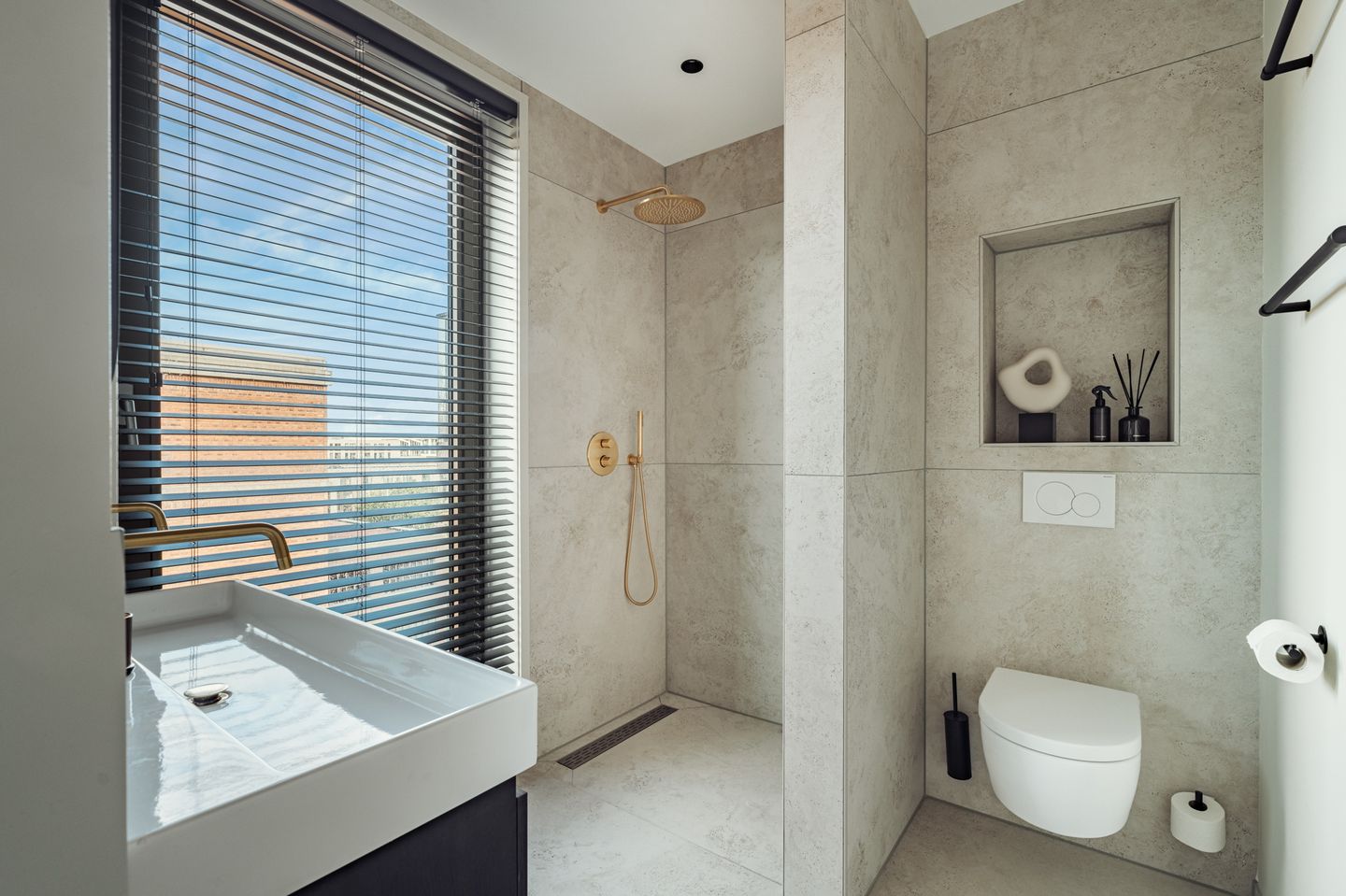 Foto 29 van Nieuwevaartweg 61