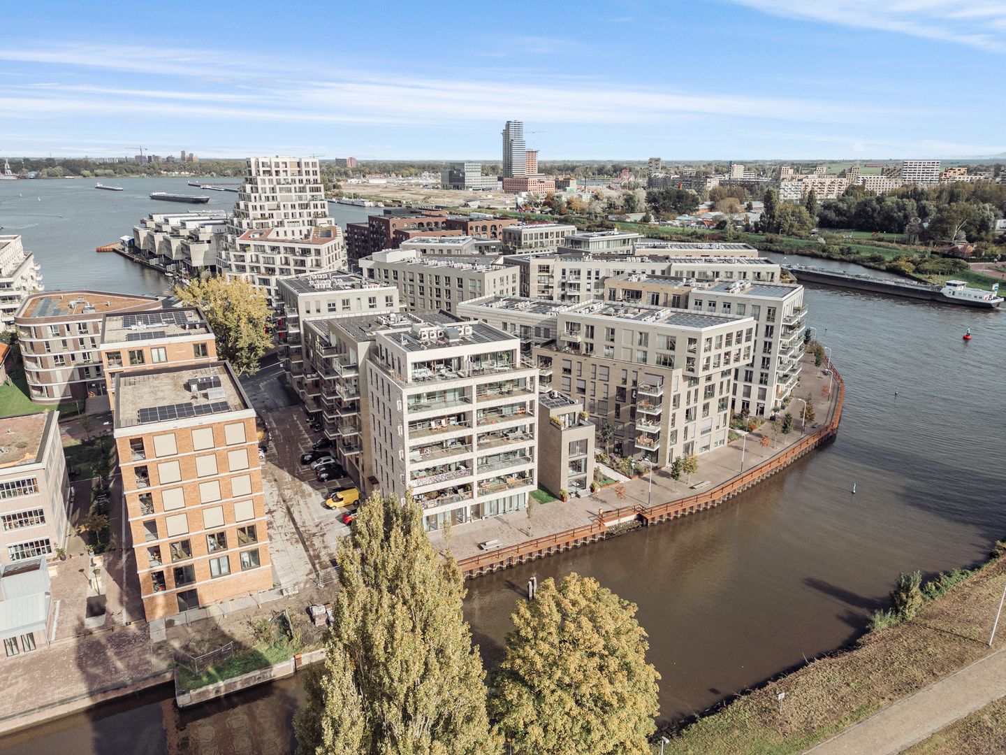 Foto 40 van Nieuwevaartweg 61