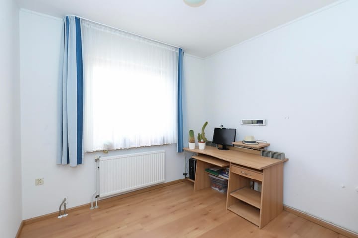 Foto 11 van Gagarinstraat 7