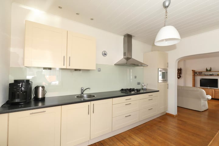 Foto 6 van Gagarinstraat 7