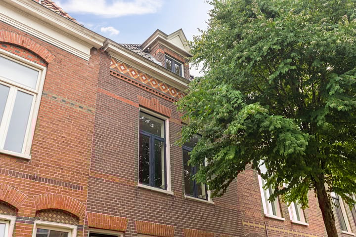 Photo 8 of Joachim Altinghstraat 21-A