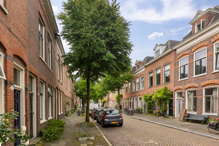 Photo 38 of Joachim Altinghstraat 21-A