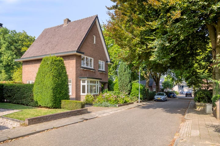 Foto 31 van Baron d'Osystraat 27