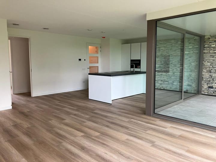 Photo 4 of 't Dorp 118-J