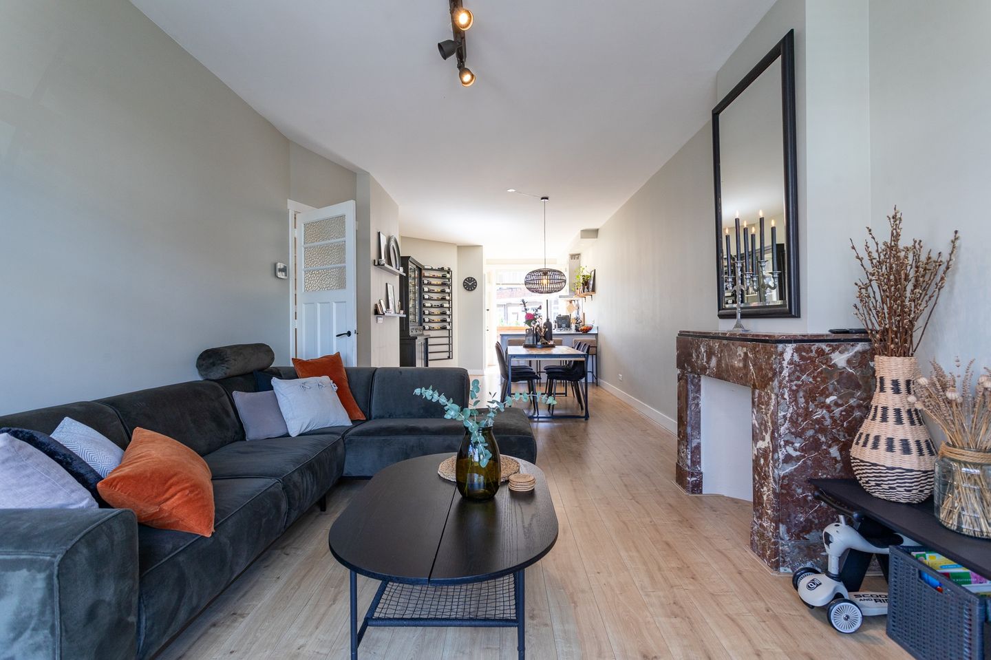 Foto 5 van Amandelstraat 26