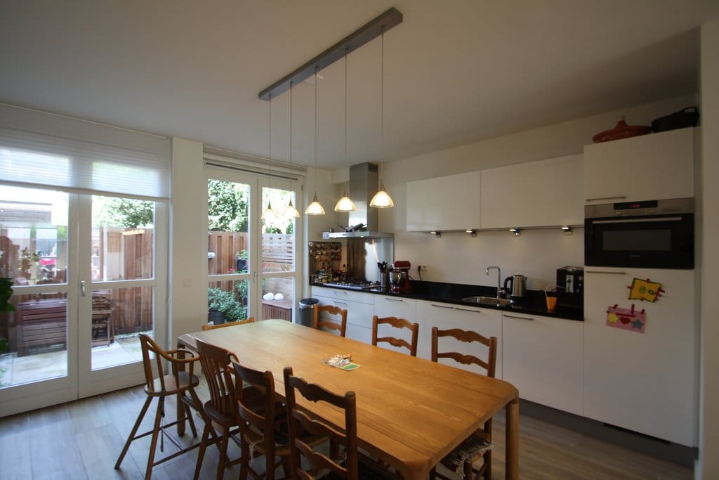 Photo 9 of Sumatrastraat 194-B