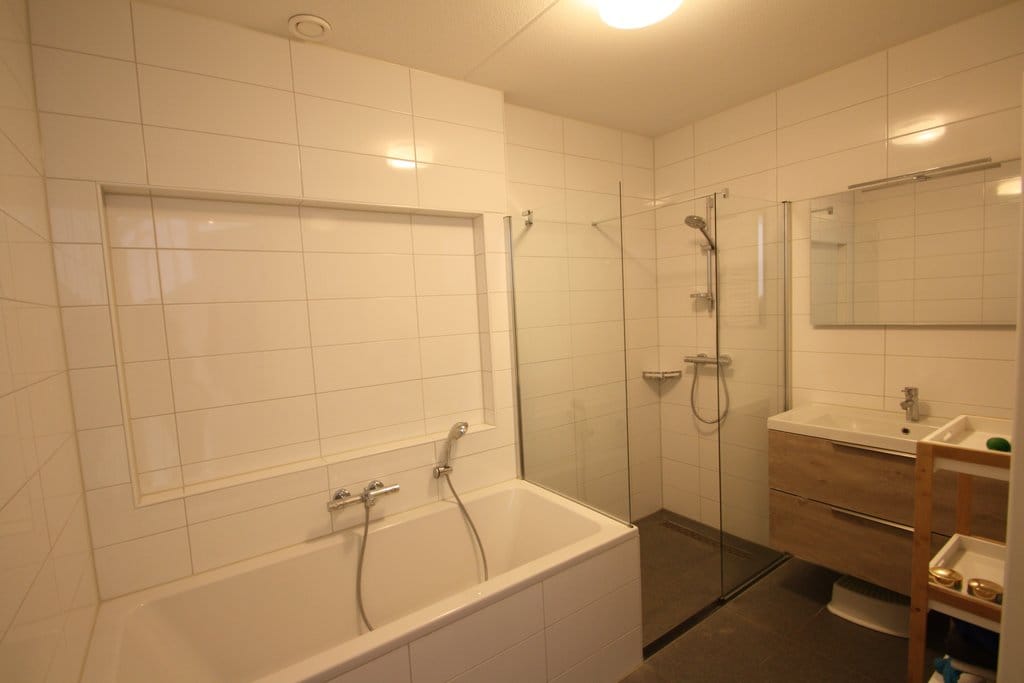 Photo 16 of Sumatrastraat 194-B