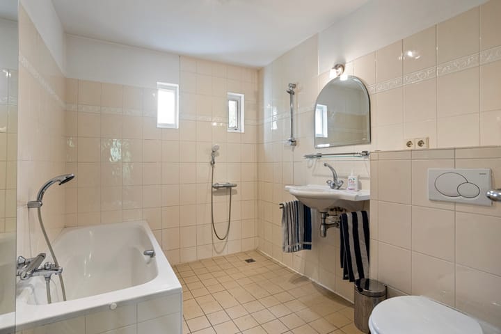 Photo 4 of Faljerilstraat 8