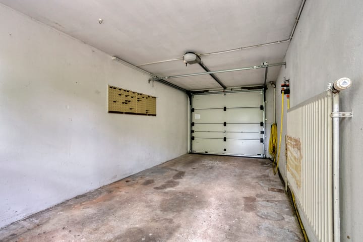 Photo 39 of Faljerilstraat 8