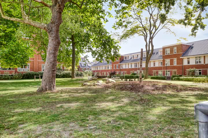 Photo 43 of Faljerilstraat 8