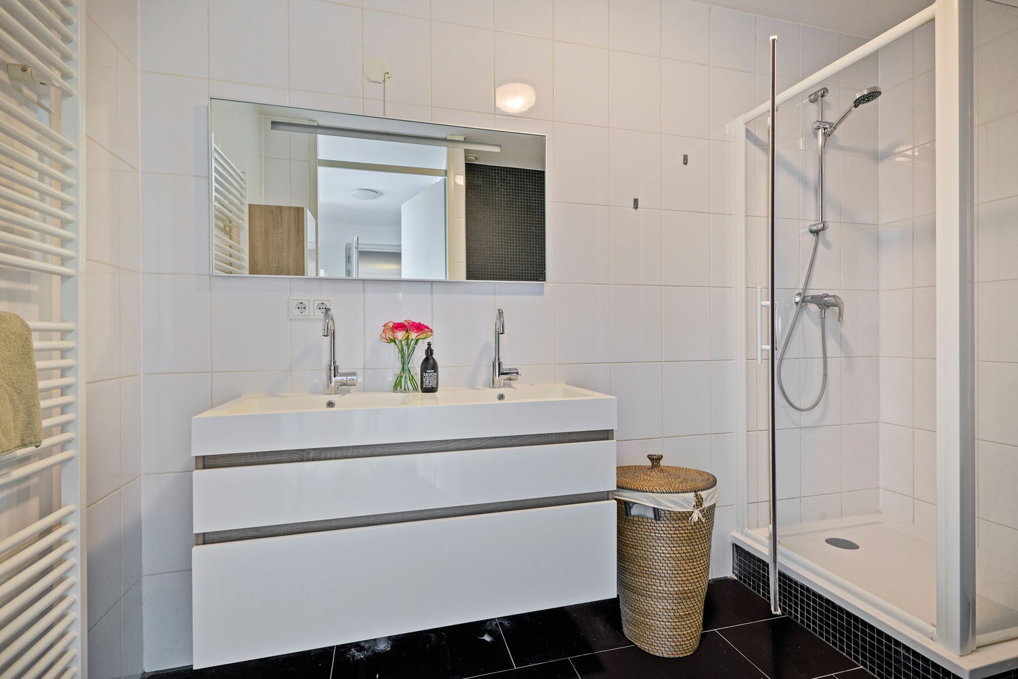 Photo 15 of Hoofdweg 905