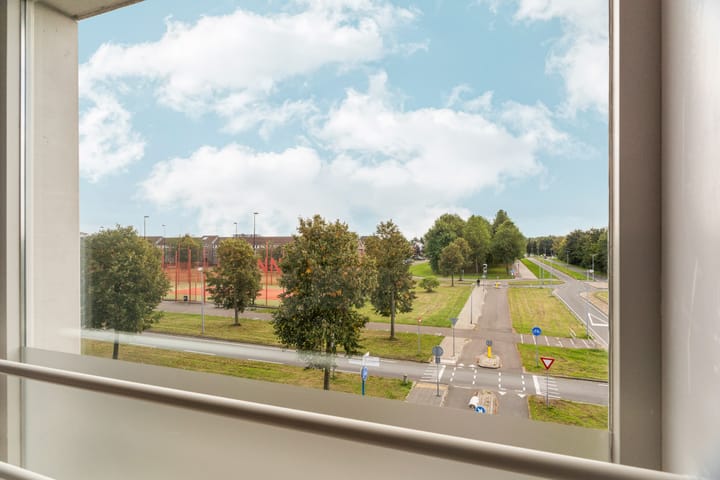 Foto 19 van Kebajastraat 9