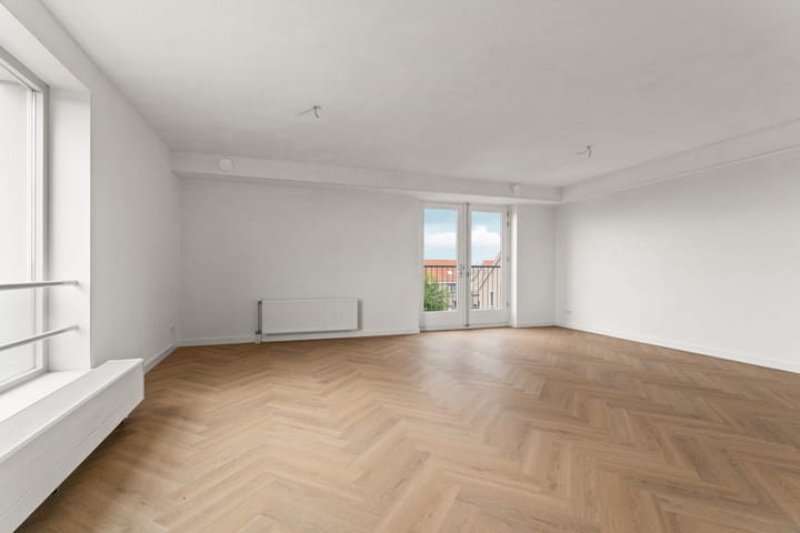 Foto 20 van Kebajastraat 9