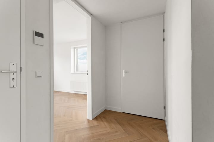 Foto 36 van Kebajastraat 9