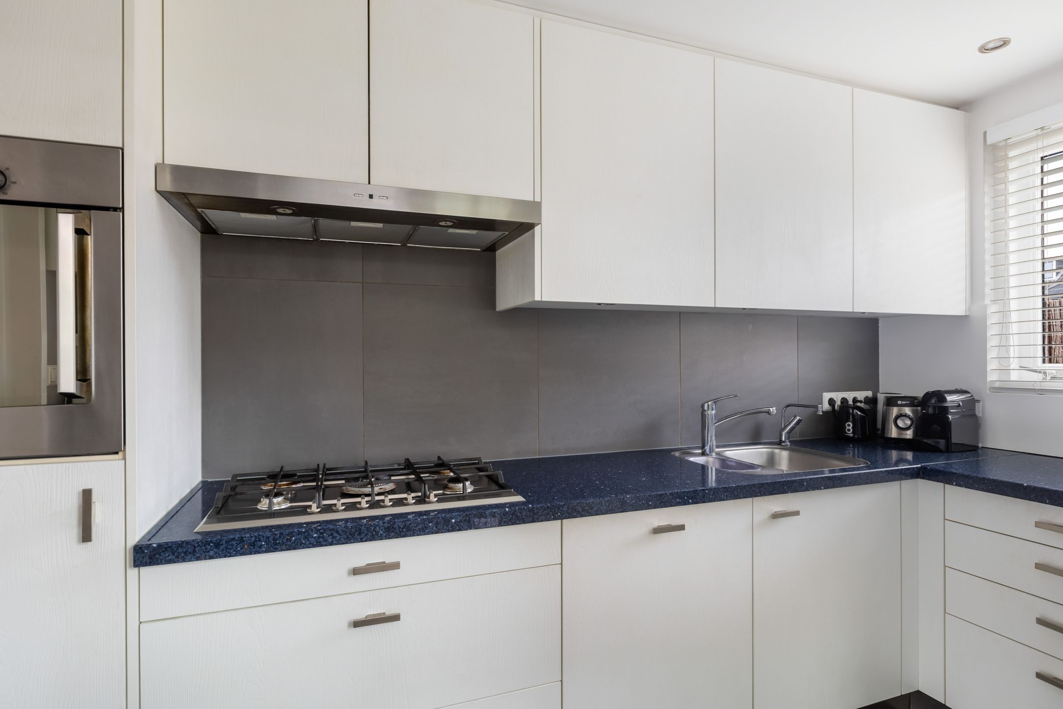 Foto 18 van Burg. Schalijstraat 18