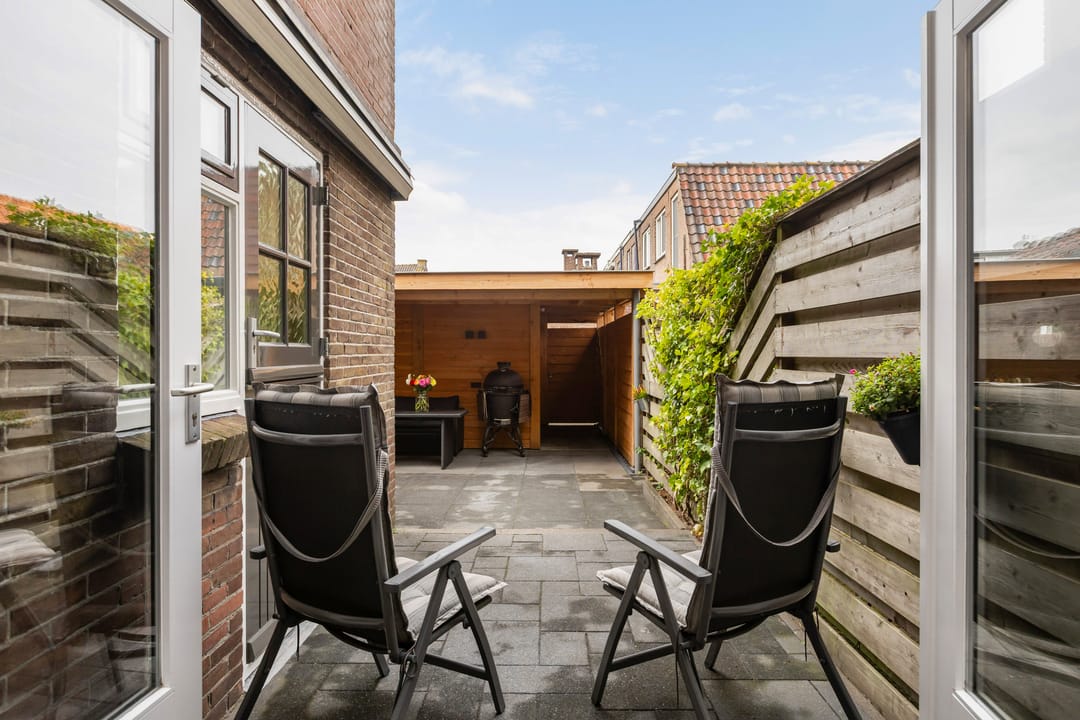 Foto 22 van Burg. Schalijstraat 18