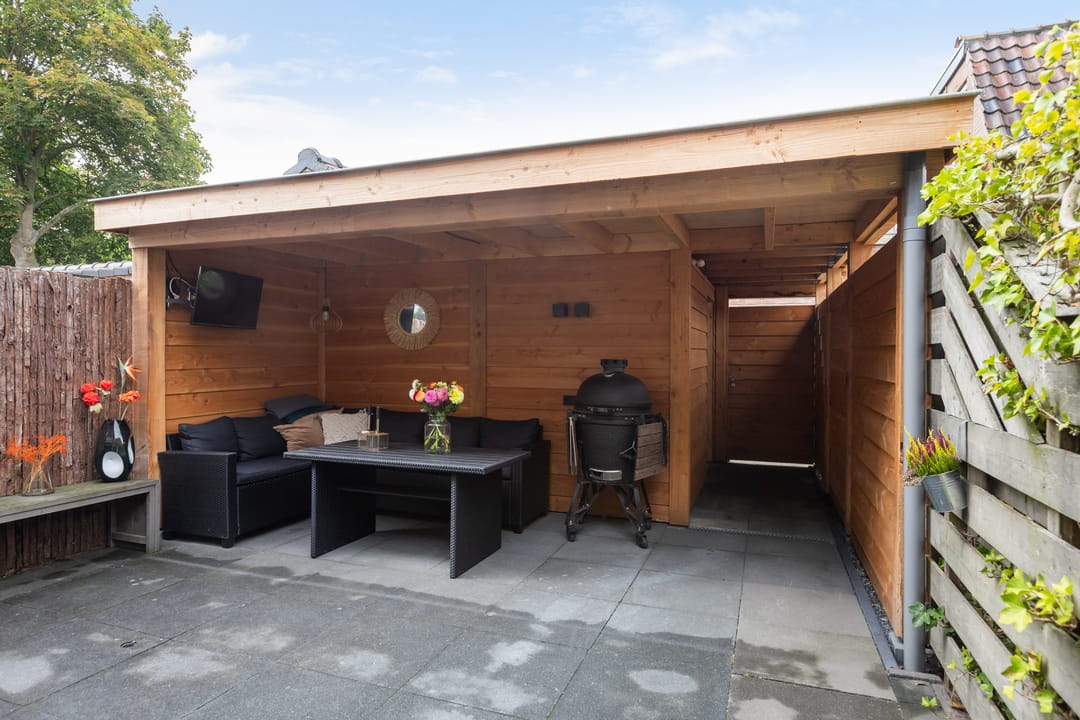 Foto 23 van Burg. Schalijstraat 18