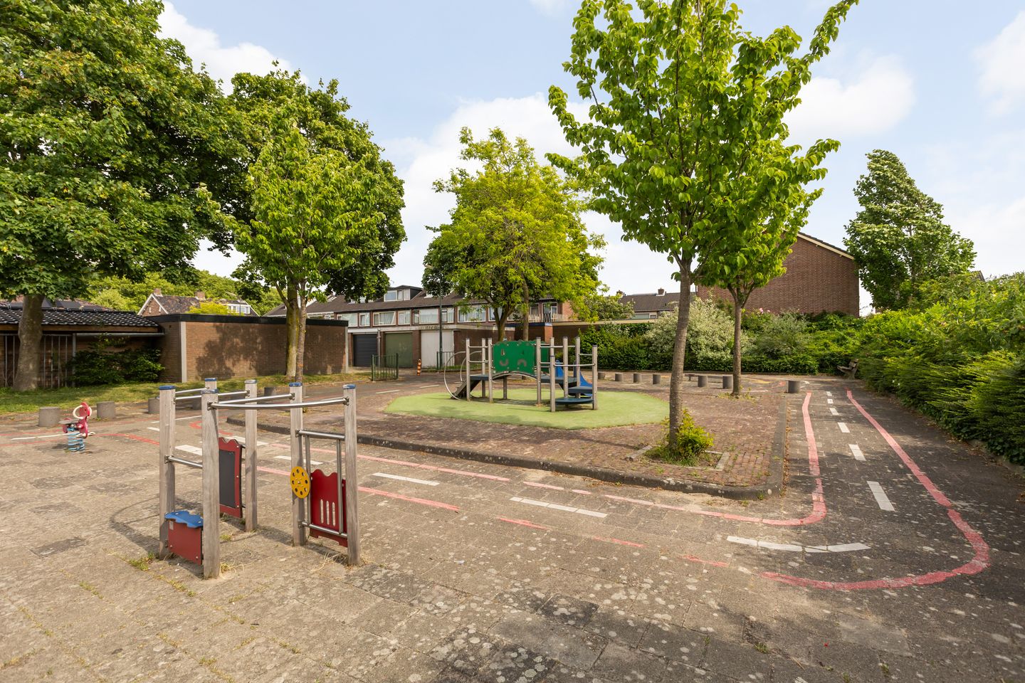 Foto 49 van Burg. Schalijstraat 18