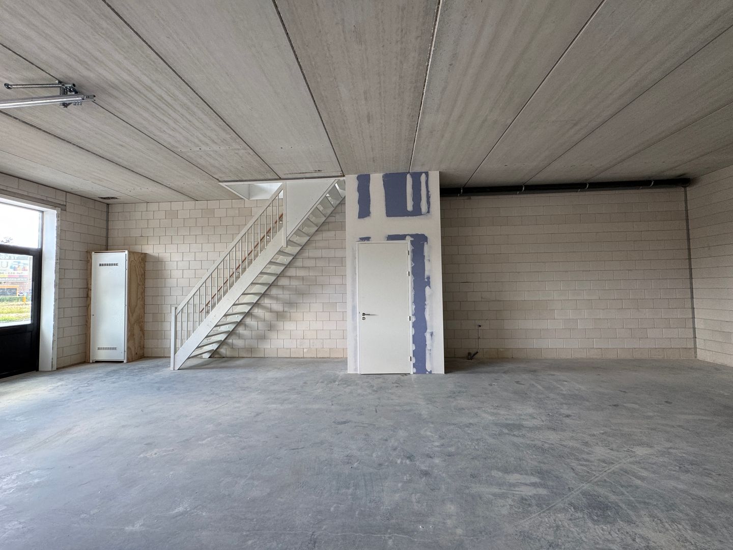 View photo 5 of Marconistraat 43