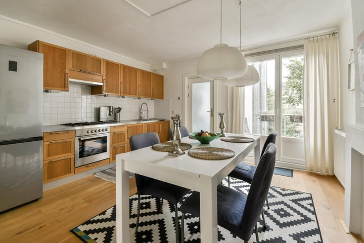 Foto 8 van Barentszstraat 136