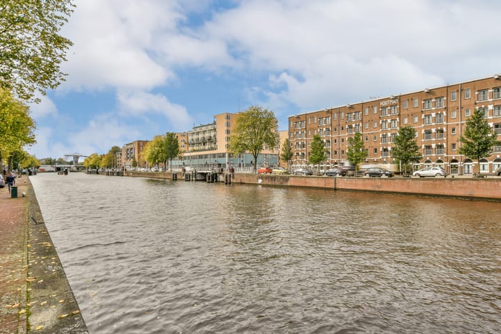 Foto 26 van Barentszstraat 136